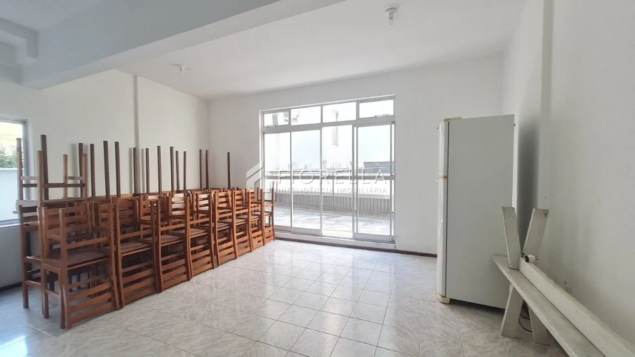 113 m² apartment with a home office and a water view — photo 25