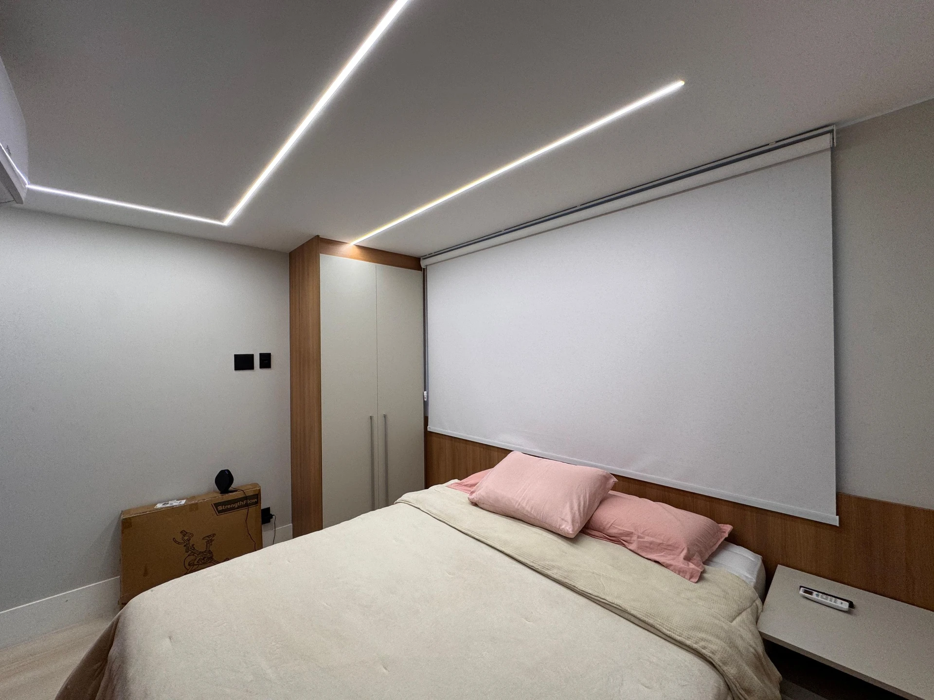 Будинок 280 м² із заскленим балконом та панорамними вікнами — photo 33