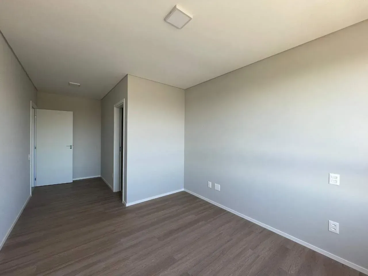 Apartamento de 2 suítes com cozinha fechada e 2 vagas — photo 22