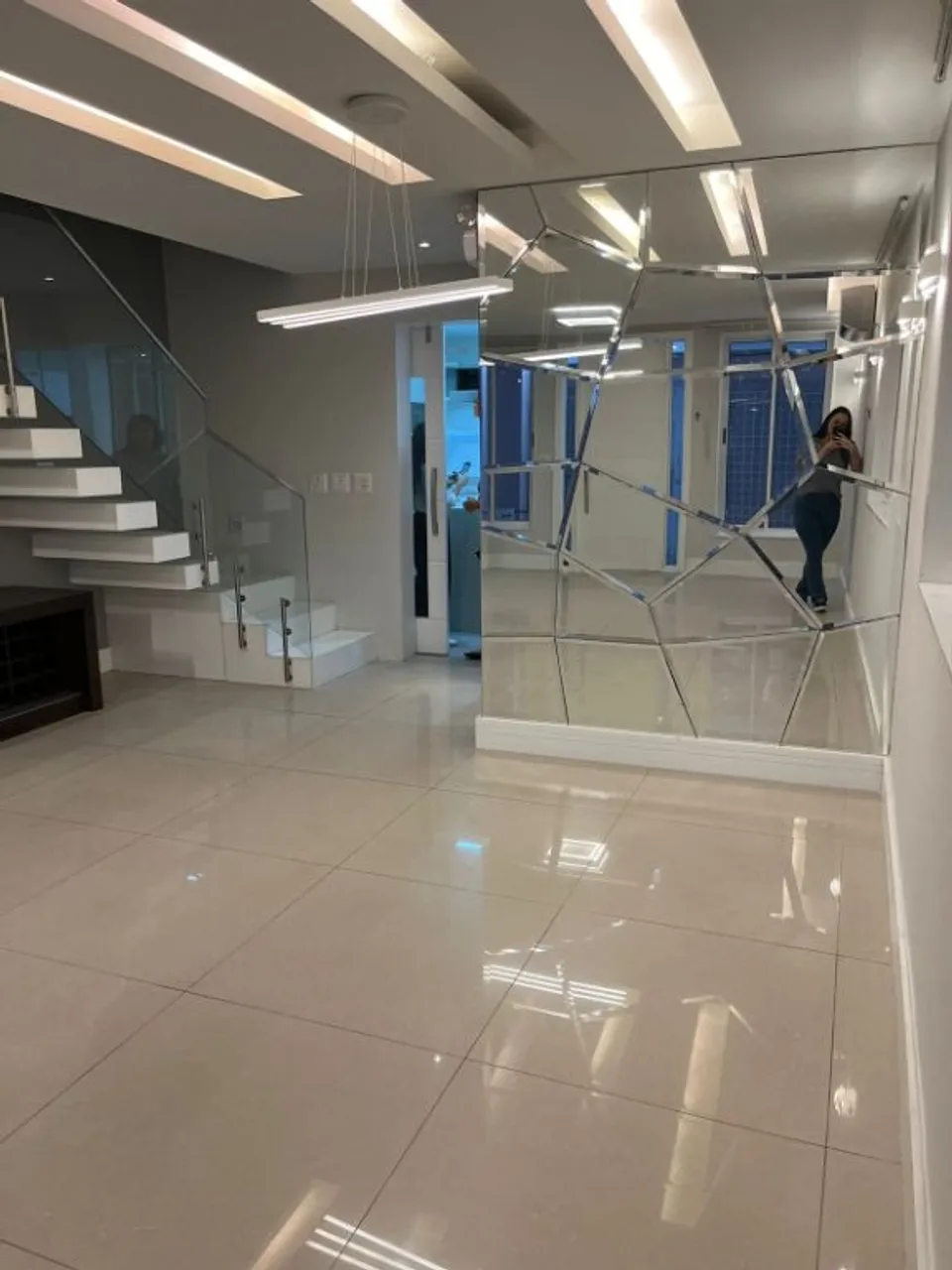 Casa com 3 quartos e 4 banheiros, varanda com churrasqueira — photo 12