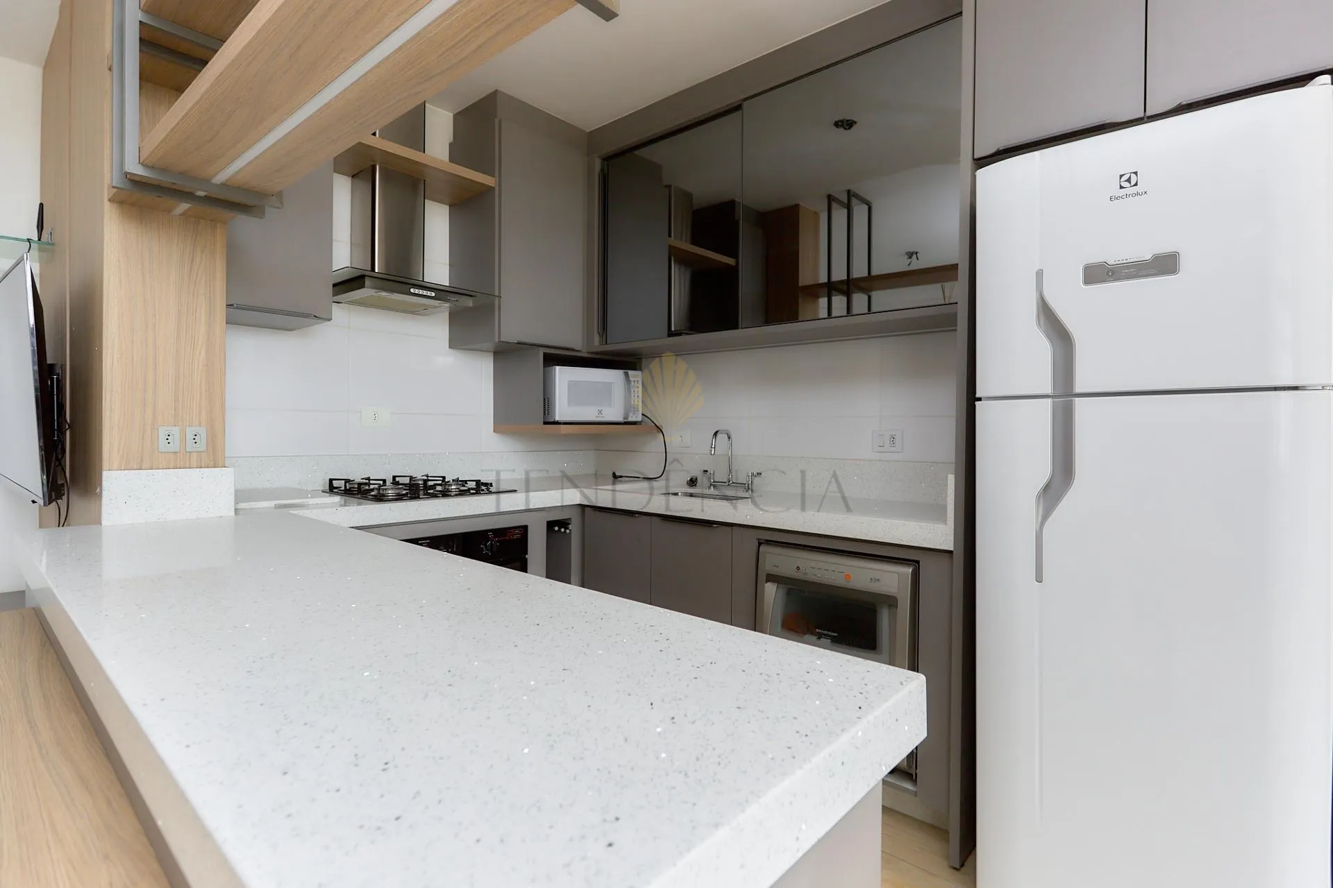 Apartamento mobiliado com 2 quartos e cozinha integrada — photo 8
