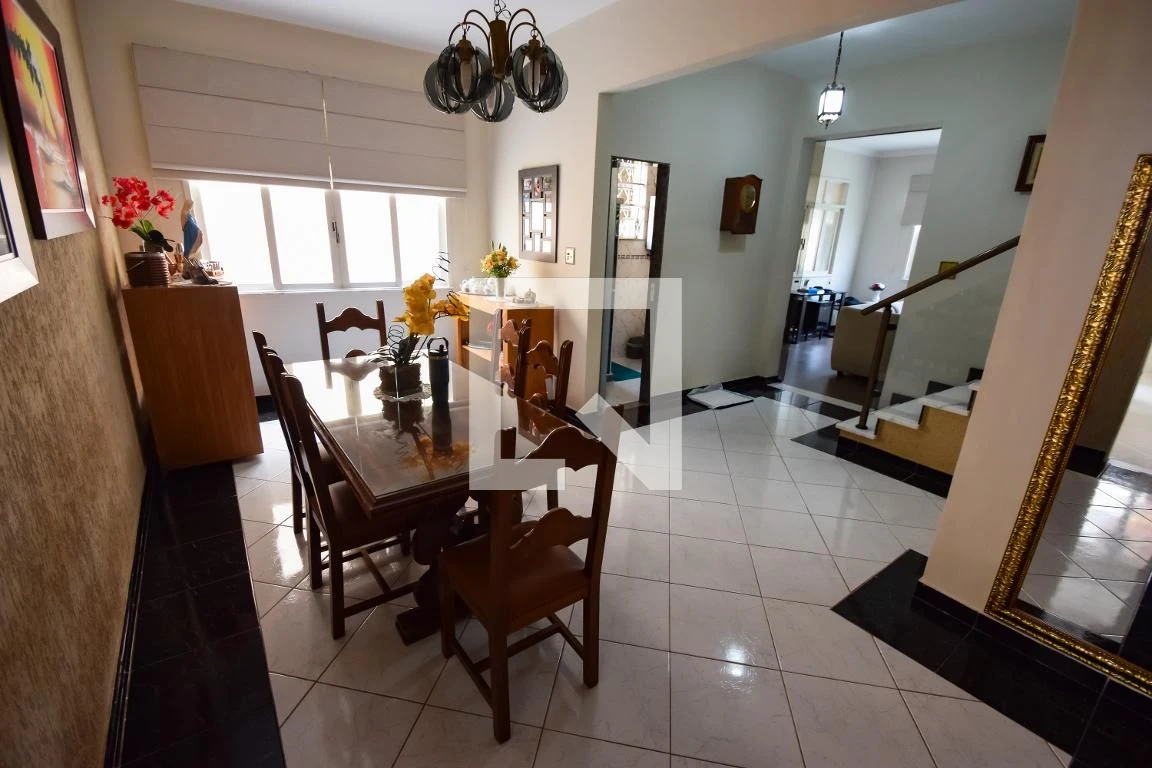 Casa mobiliada com 6 quartos e 3 suítes com jardim e BBQ — photo 10