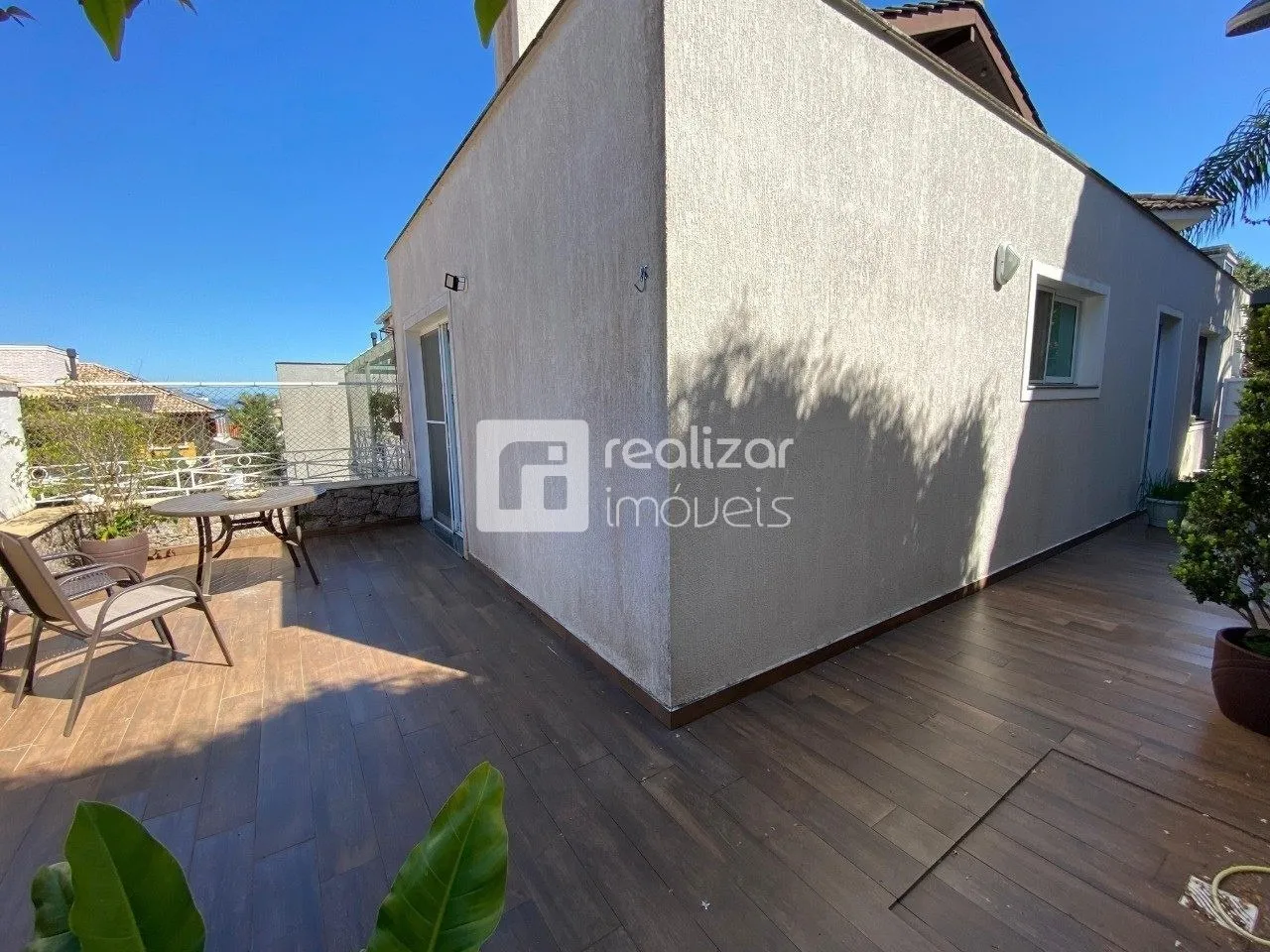 Condominium house with 3 en-suite bedrooms 701 m² — photo 16