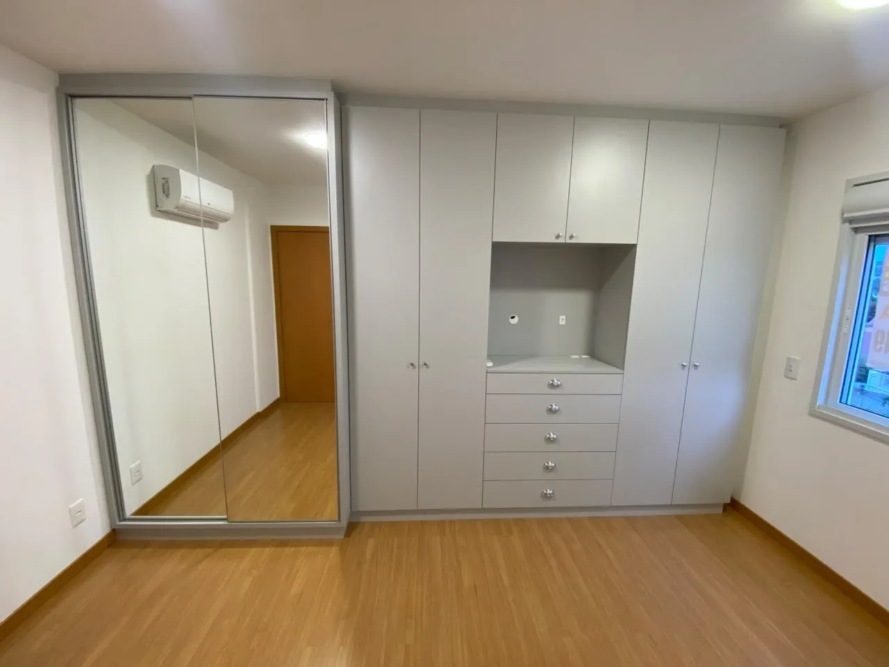 Apartamento mobiliado de 1 dormitório com varanda — photo 17