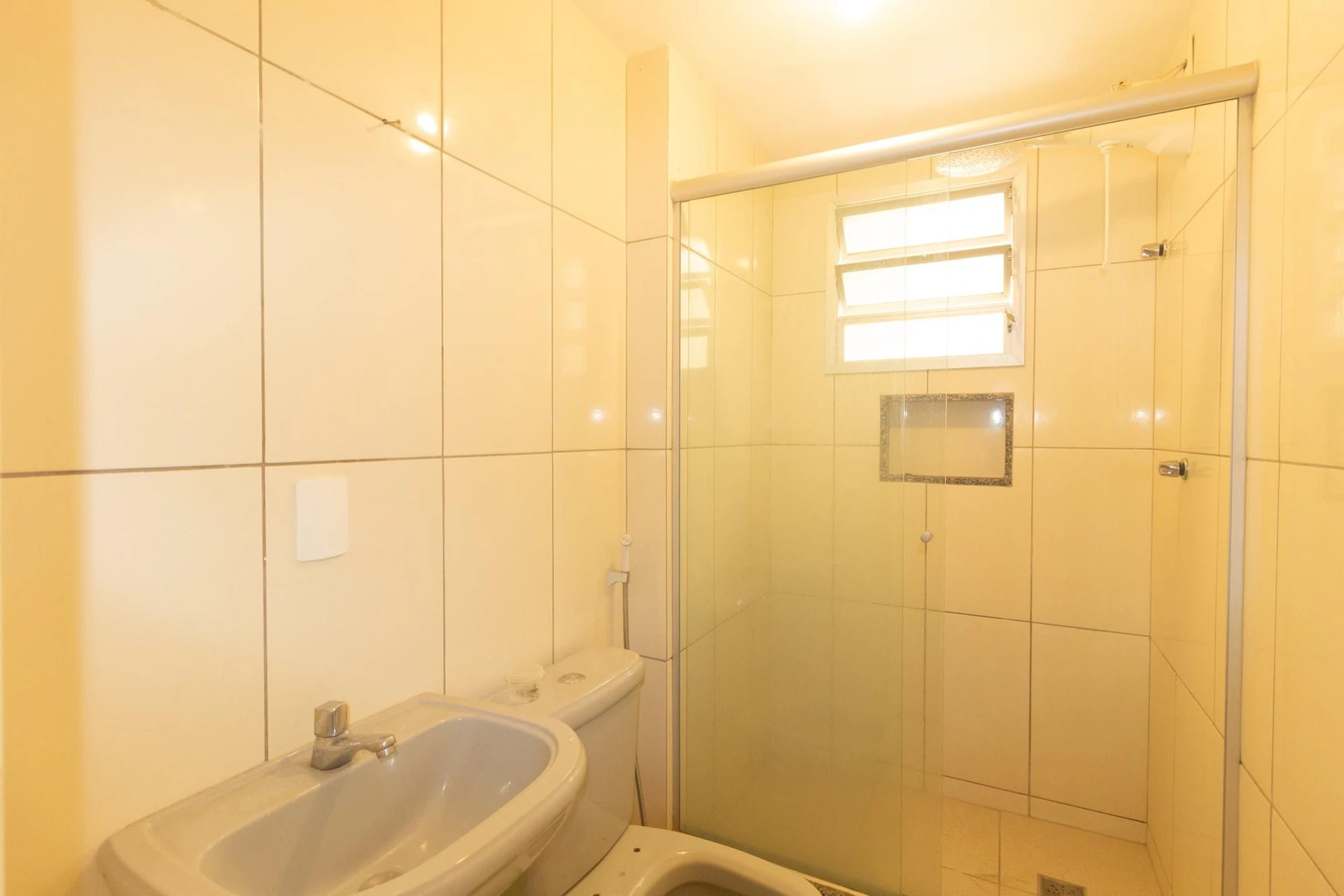 Apartamento de 1 quarto com 1 vaga e área de serviço — photo 20
