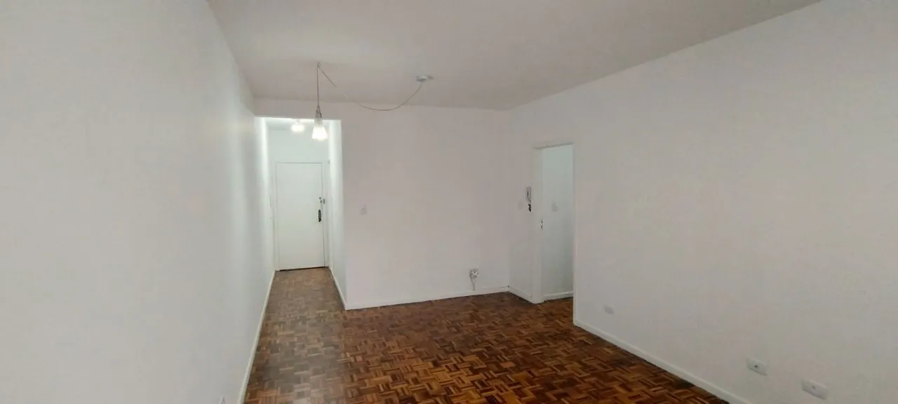 3-bedroom apartment with a walk-in closet — photo 14