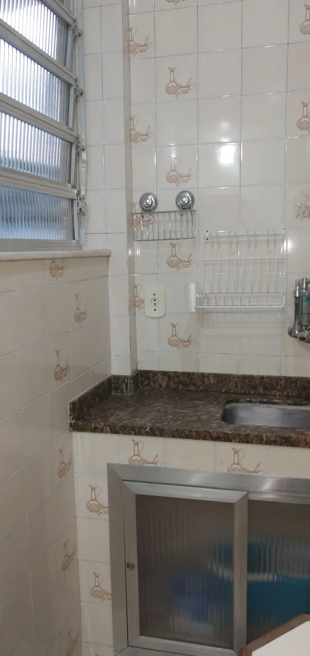 Apartamento mobiliado, 50 m², com máquina de lavar