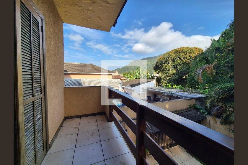 Sobrado com 3 suítes e 280 m² com 2 vagas — photo 43