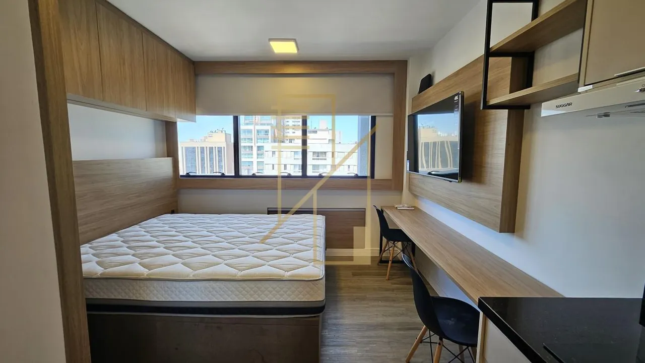 Apartamento mobiliado de 1 quarto com área de serviço — photo 2