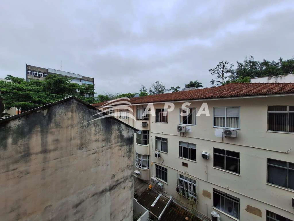 104 m² apartment with 2 bedrooms and 1 en-suite — photo 23
