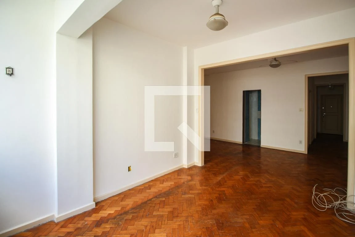 117 m² apartment with a private pool and a walk-in closet — photo 10