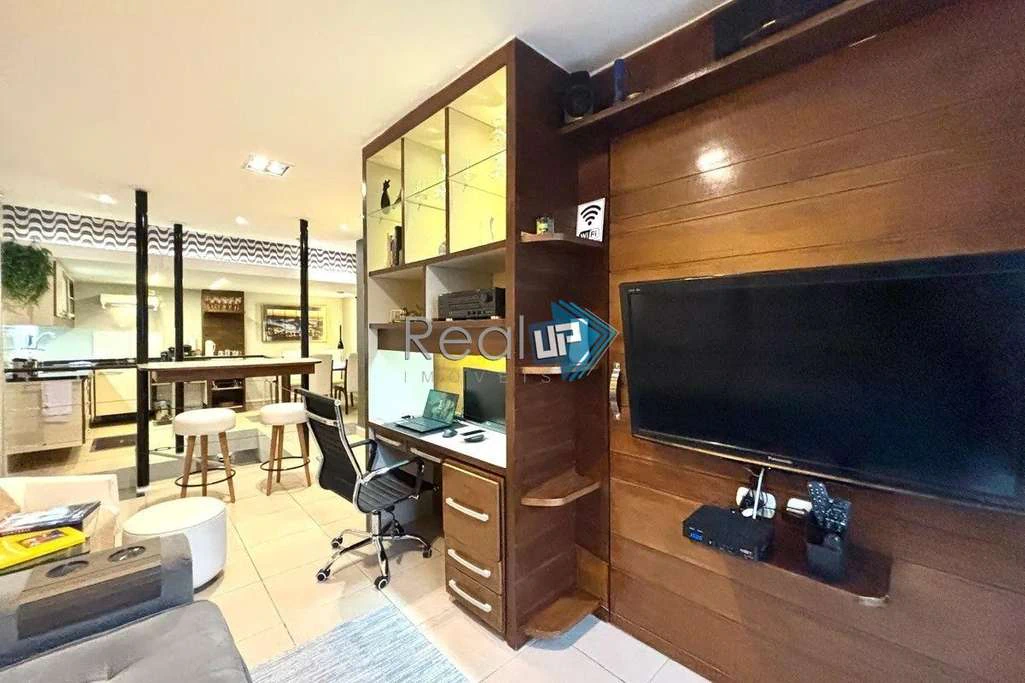 1-bedroom furnished apartment with 1 parking space — photo 23