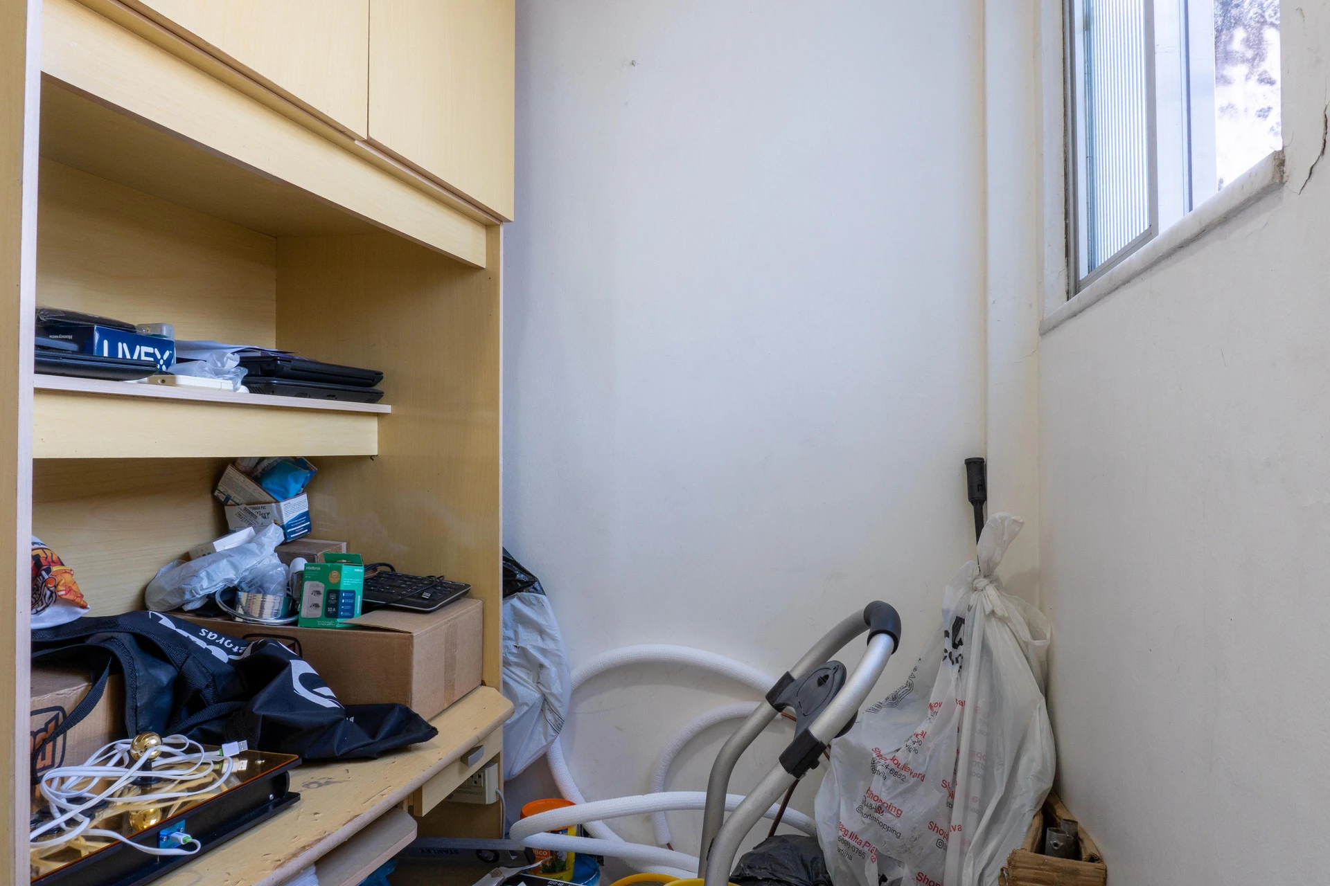 Furnished 3-bedroom apartment with 2 bathrooms — photo 33
