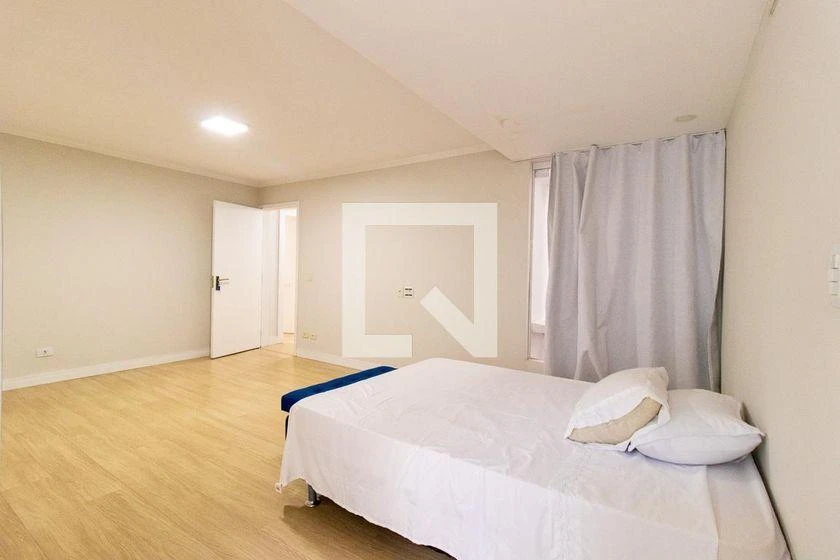 Rental house with 5 bedrooms and 290 m² — photo 6