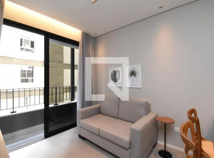 Estudio amueblado de 34 m² con balcón — photo 5