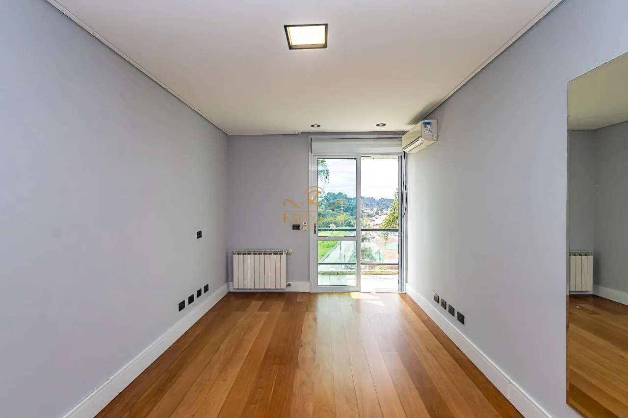 800 m² unfurnished house with gas open-plan kitchen — photo 20