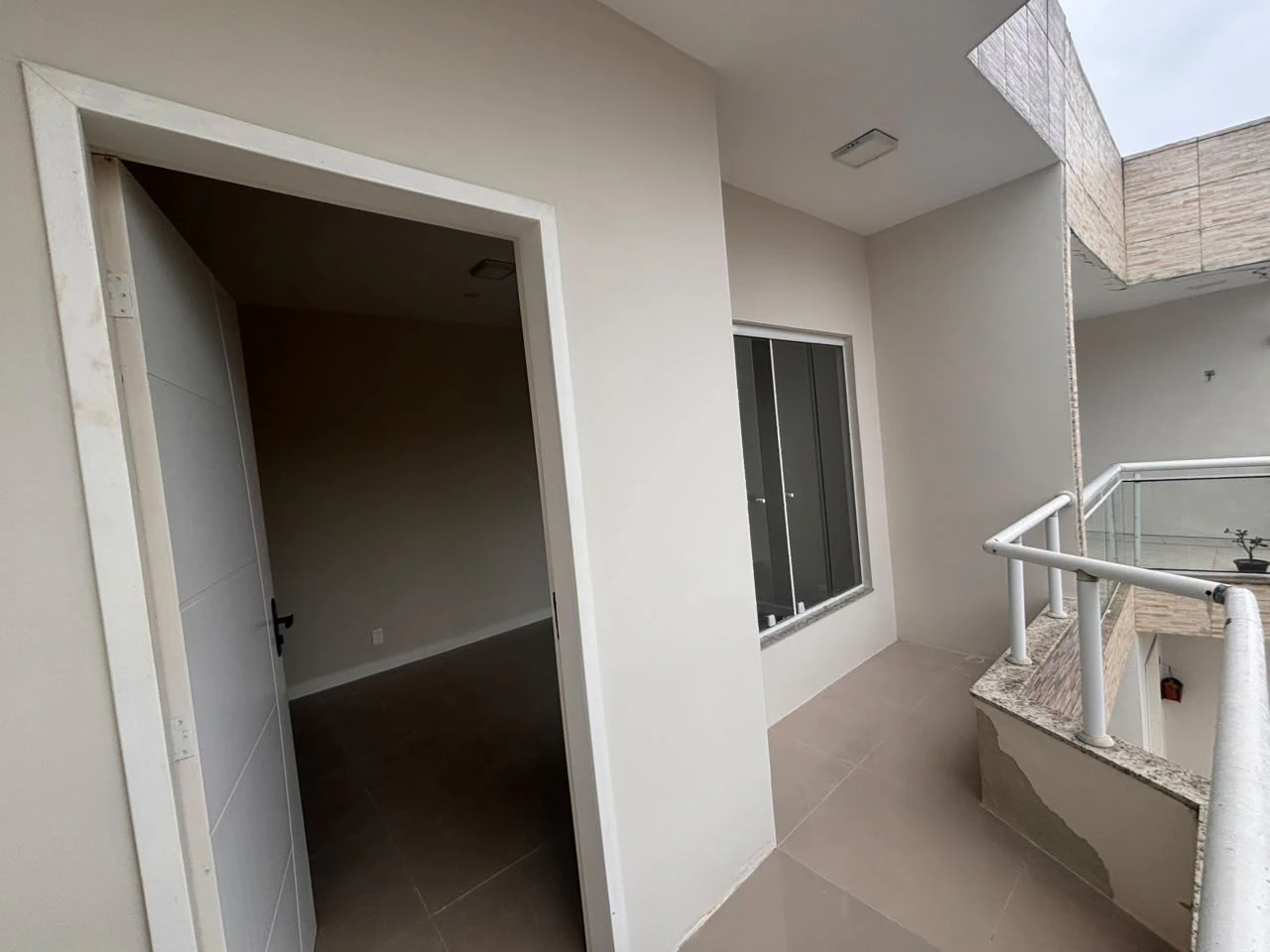 2-bedroom house, both with their own bathrooms, 100 m² — photo 7