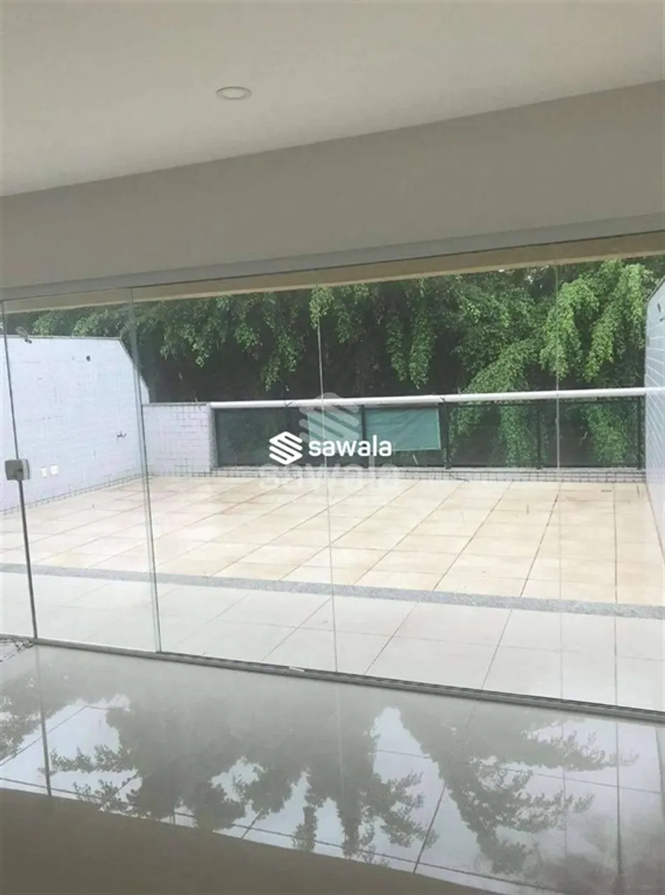 Unfurnished apartment with 3 bedrooms and 172 m² — photo 8