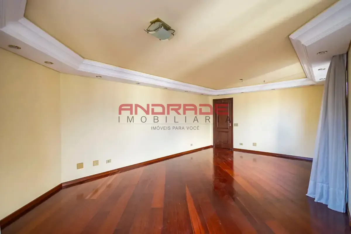 Unfurnished 3-bedroom apartment with 118 m² — photo 32