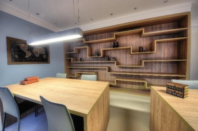 2-bedroom apartment with a mountain view — photo 6