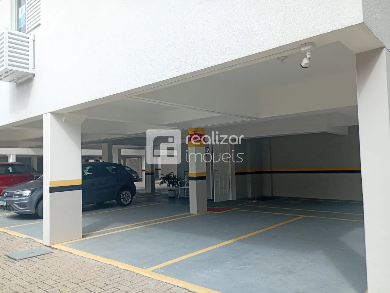 Apartamento de 2 dormitorios con balcón y 1 plaza — photo 5