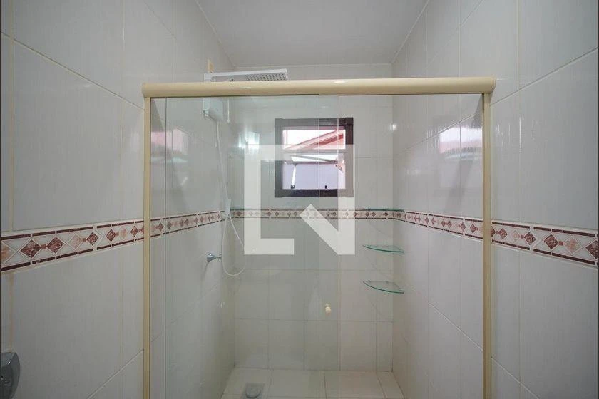 Home office in a 4-bedroom house, 150 m² — photo 2