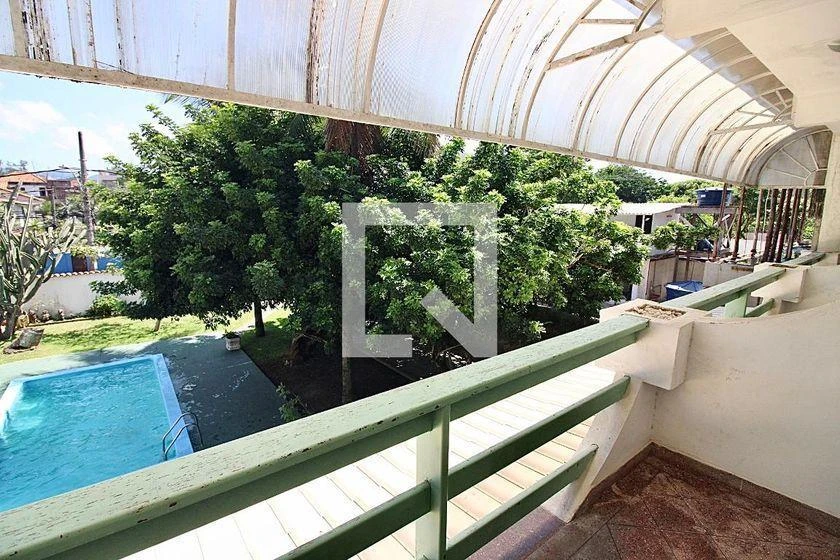 Casa com 6 quartos e 600 m² para aluguel — photo 8