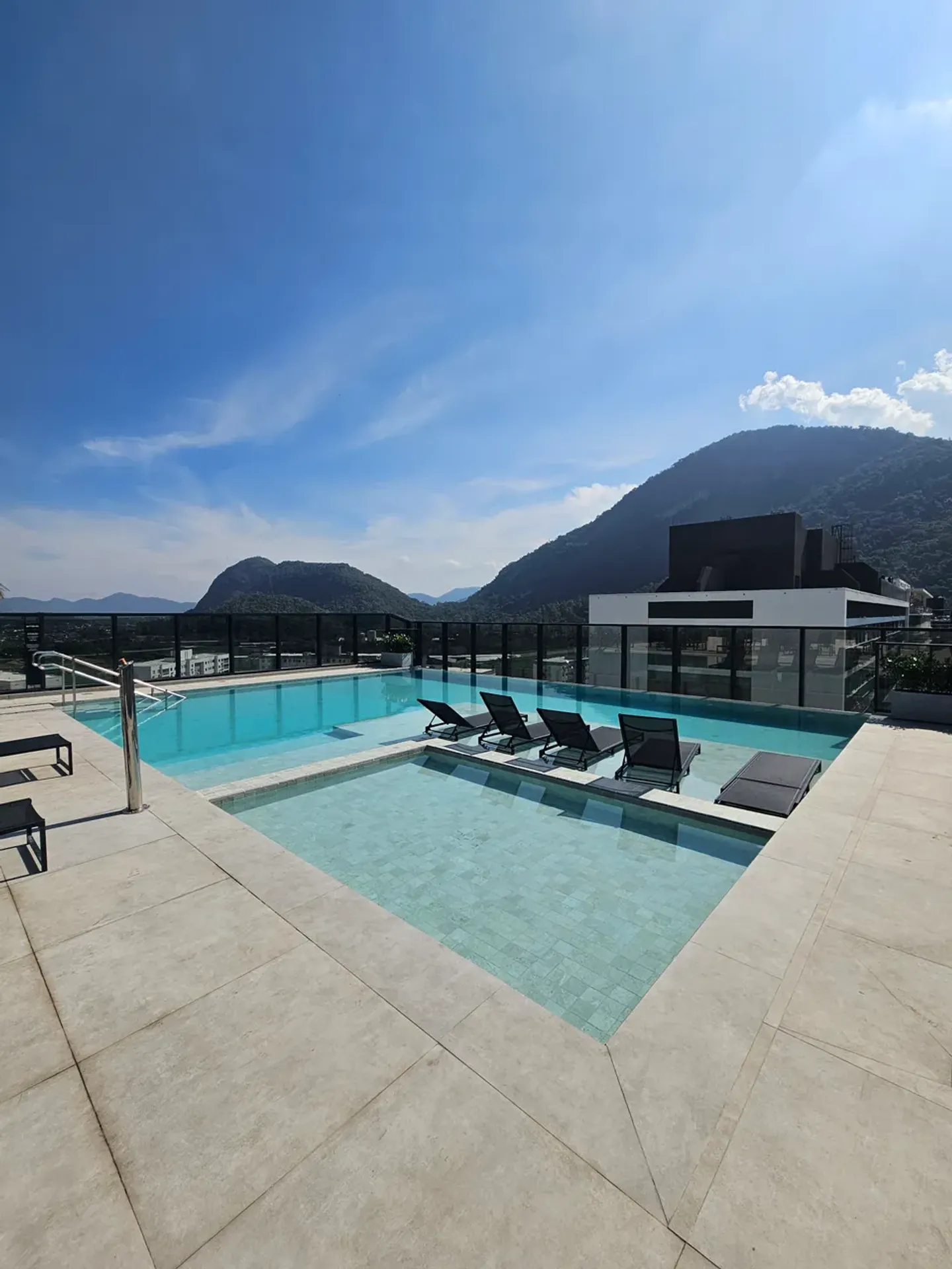 2-bedroom rental apartment with 2 bathrooms and 55 m² — photo 30