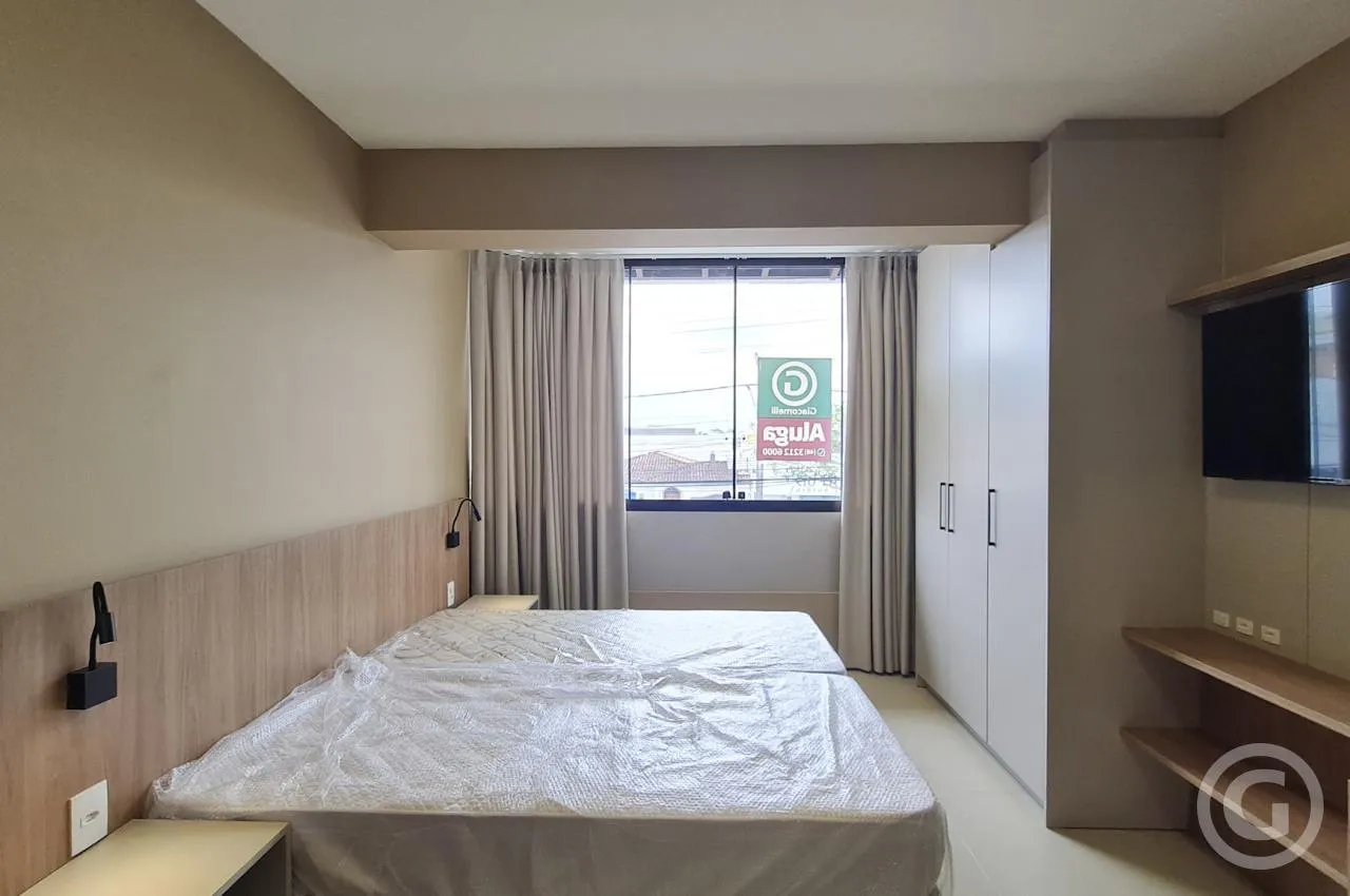 Home office in a one-bedroom apartment, 21 m²