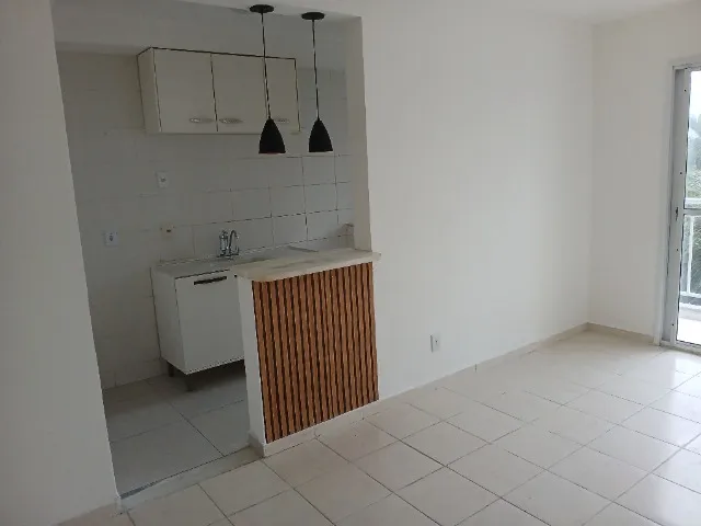 2-bedroom apartment in a building with a gym — photo 2