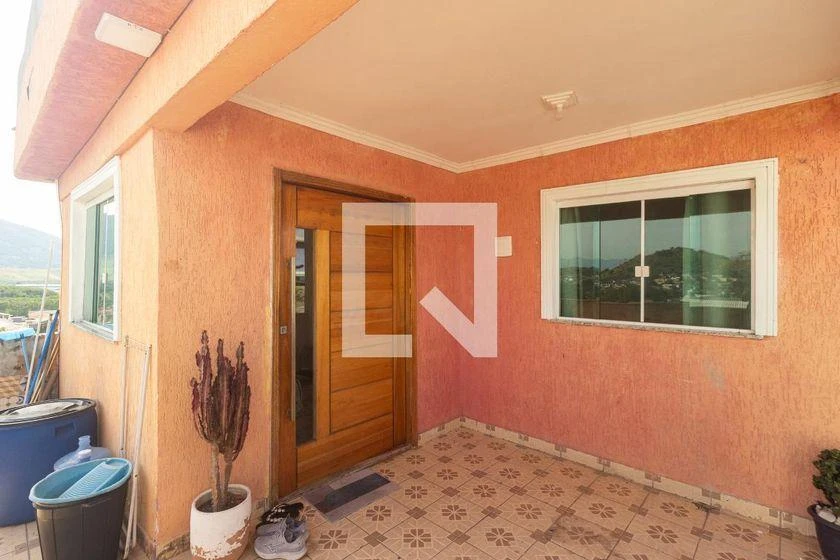 Casa mobiliada com 2 quartos, 1 banheiro e 80 m² — photo 36