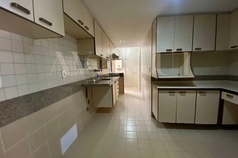 Washing machine in a 2-bedroom apartment, 103 m² — photo 2