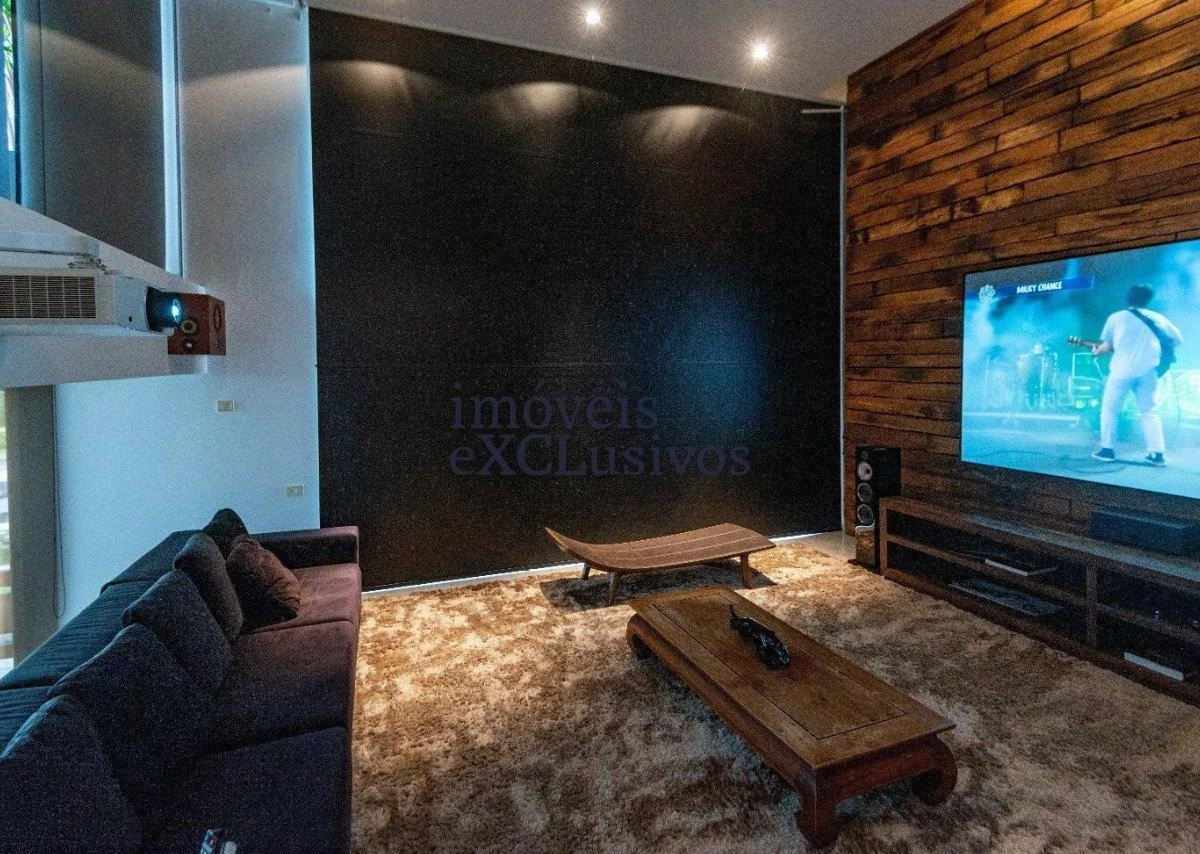 Casa mobiliada de 4 quartos com 3 suítes e 684 m² — photo 14