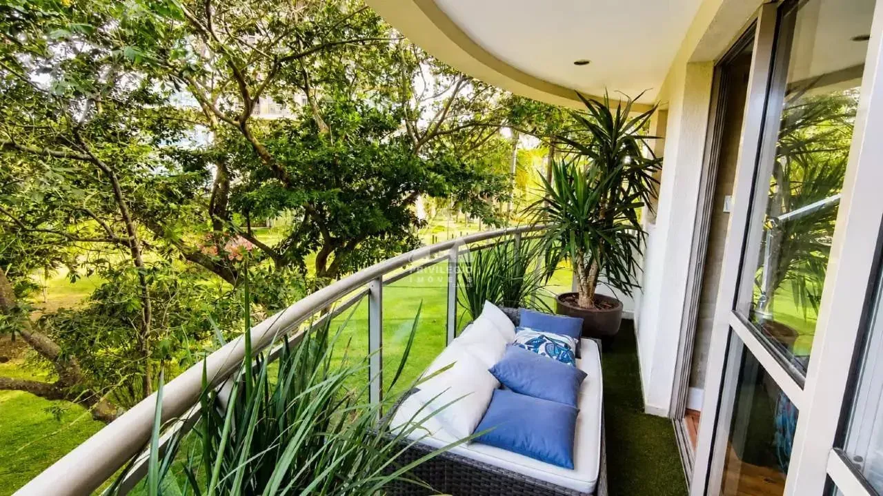 Apartamento mobiliado com 4 quartos e 5 banheiros — photo 7