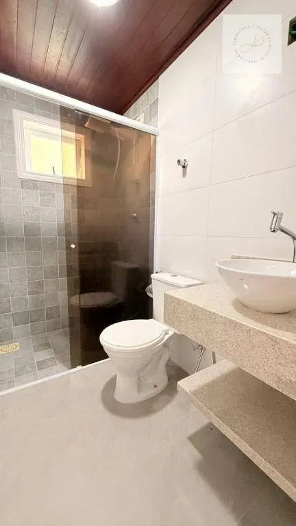 Furnished house with 3 bedrooms and 4 bathrooms — photo 38