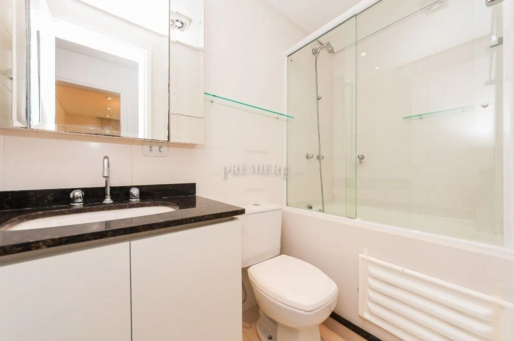 3-bedroom apartment, 1 with its own bathroom, 192 m² — photo 21