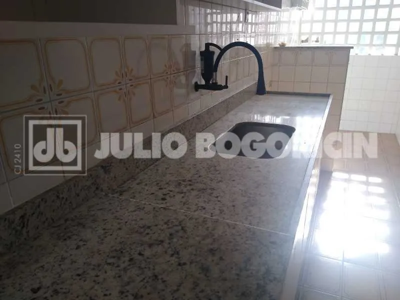 Apartamento de 2 quartos com vista para as montanhas — photo 18