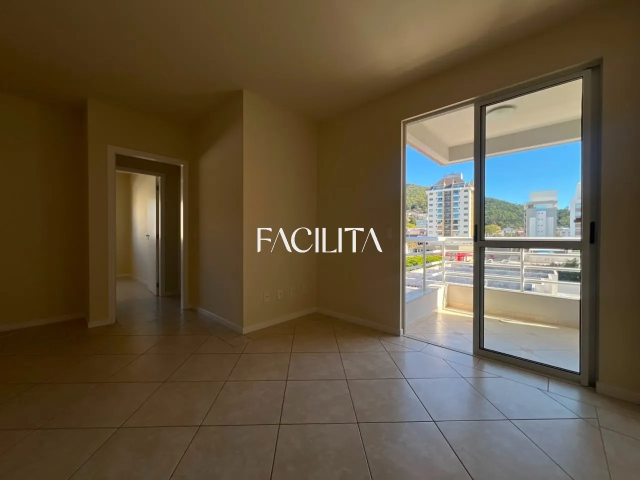 Apartamento de 2 dormitorios con suite y parrilla eléctrica