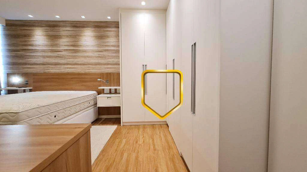 Furnished apartment with 3 en-suite bedrooms and 147 m² — photo 19