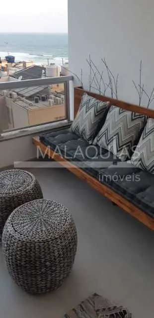 1-bedroom apartment with enclosed kitchen and balcony — photo 16