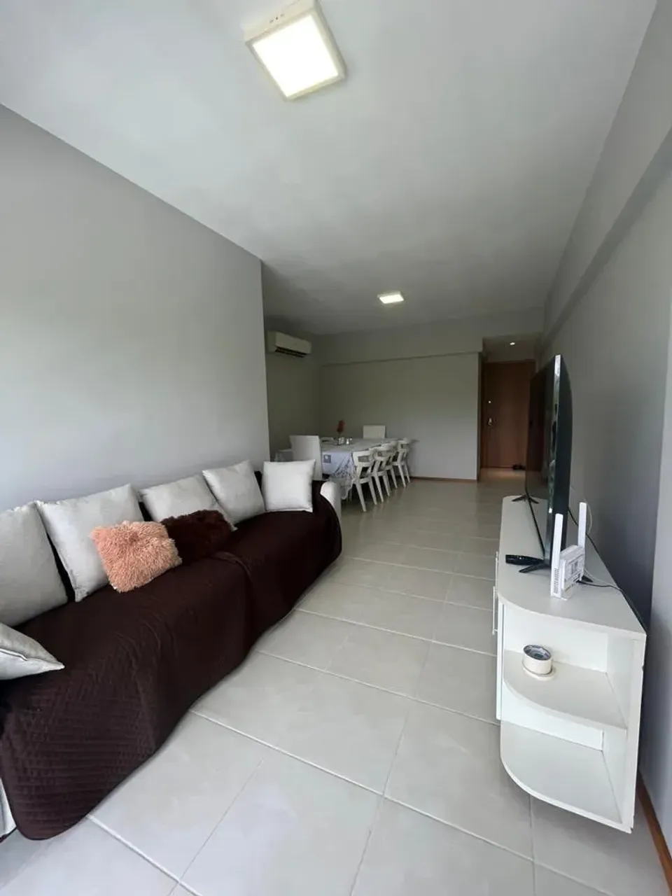Apartamento mobiliado com 3 quartos e varanda de vidro — photo 6