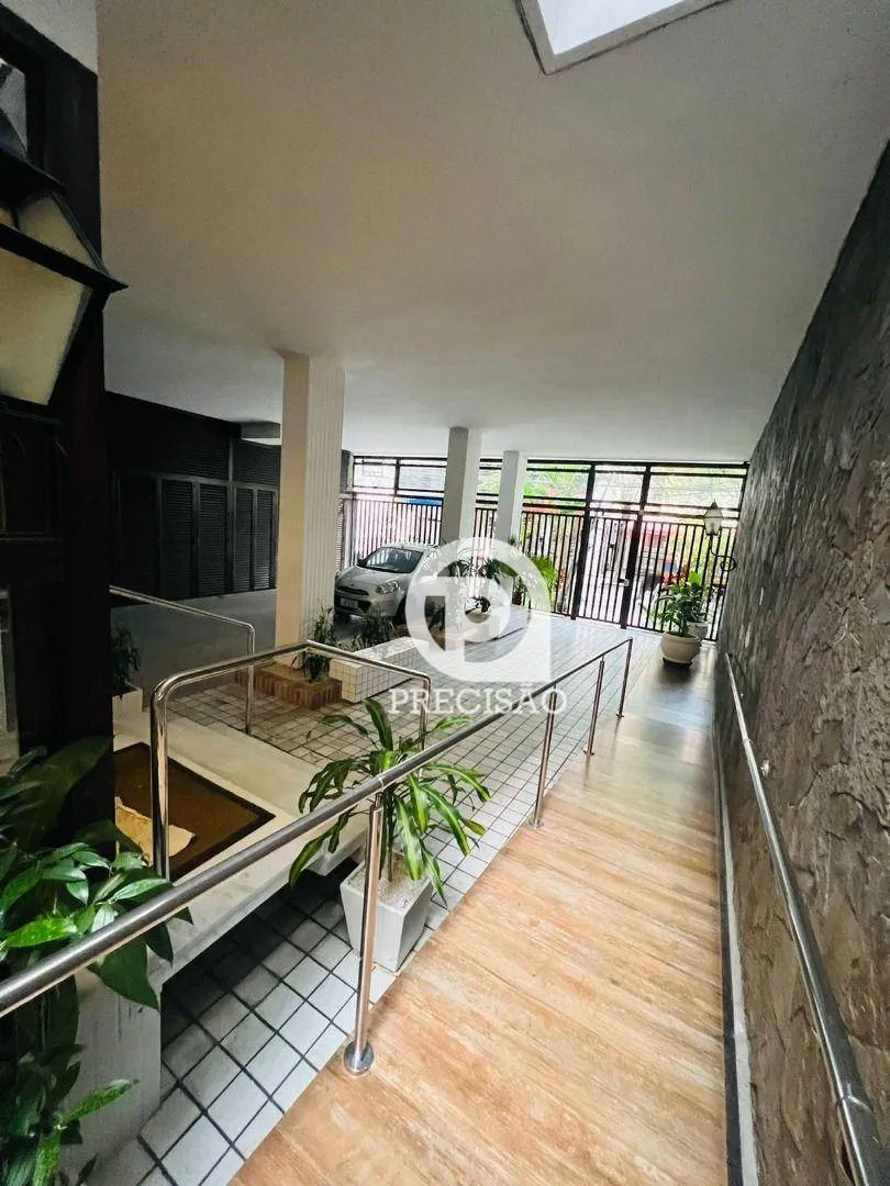 One-bedroom apartment with a bathtub in Rio de Janeiro — photo 15