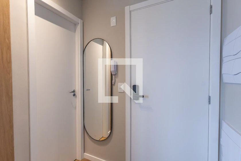 Furnished 1-bedroom apartment with 24 m² and floor-to-ceiling windows — photo 16