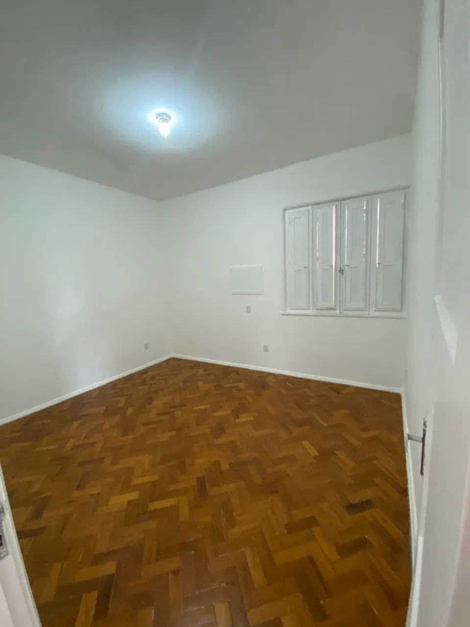 Apartment, 60 m², with wood or laminate floors — photo 9