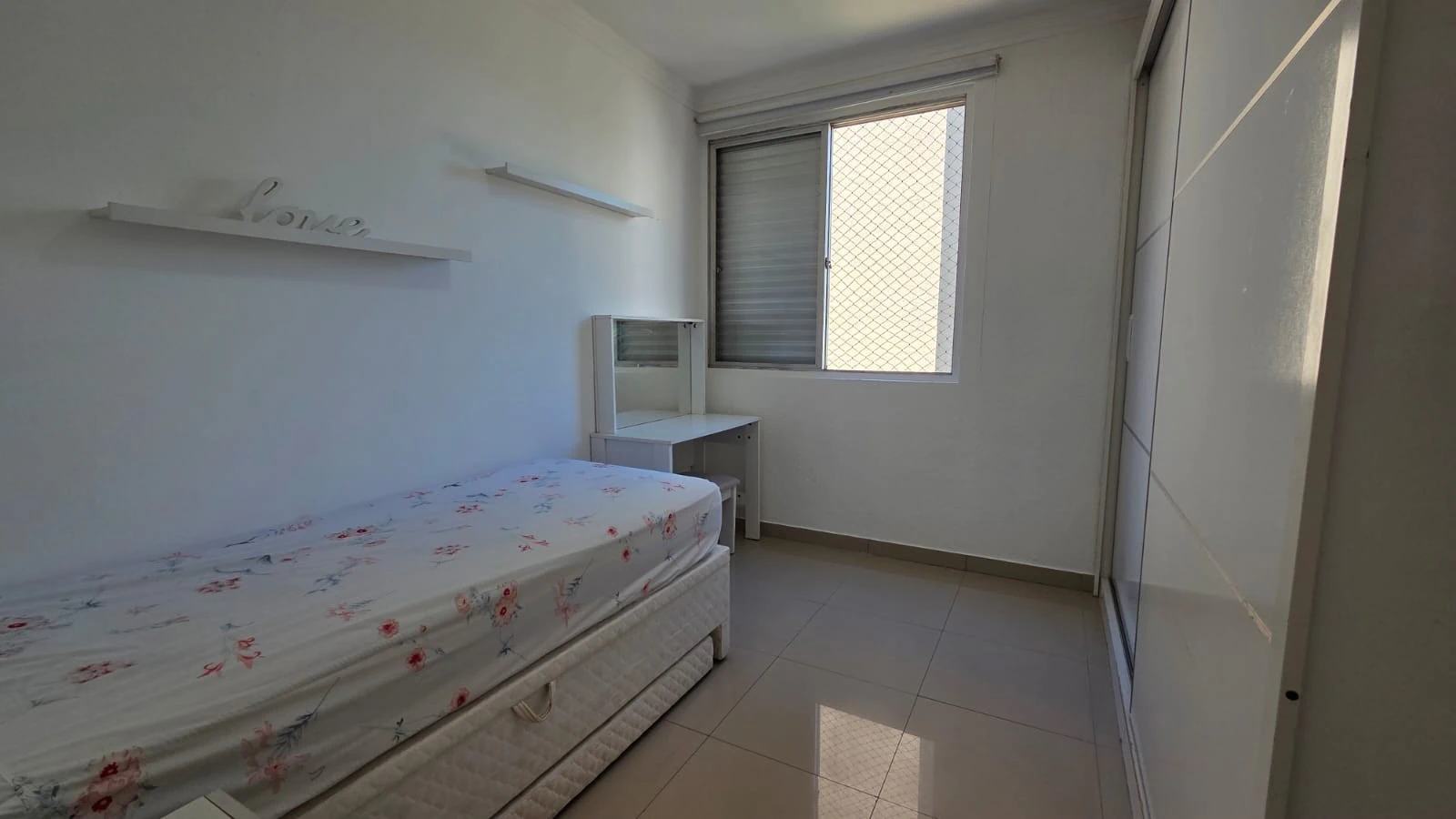 Furnished apartment, 60 m², with a washing machine — photo 16