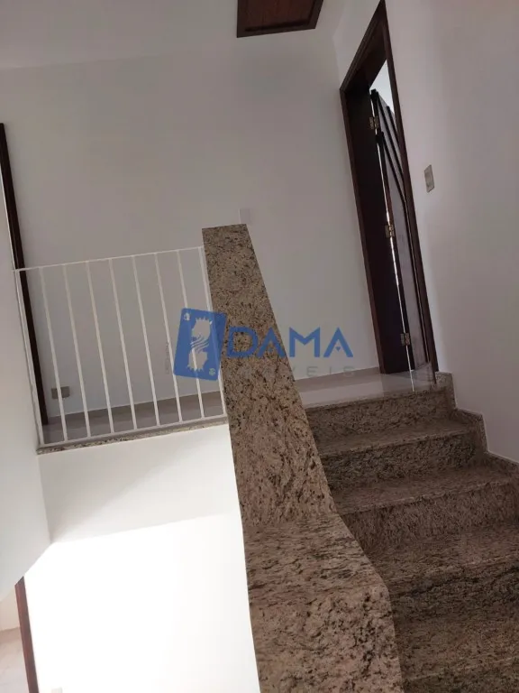 Триплекс-дім на 450 м² з 2 спальнями-сюїтами — photo 74