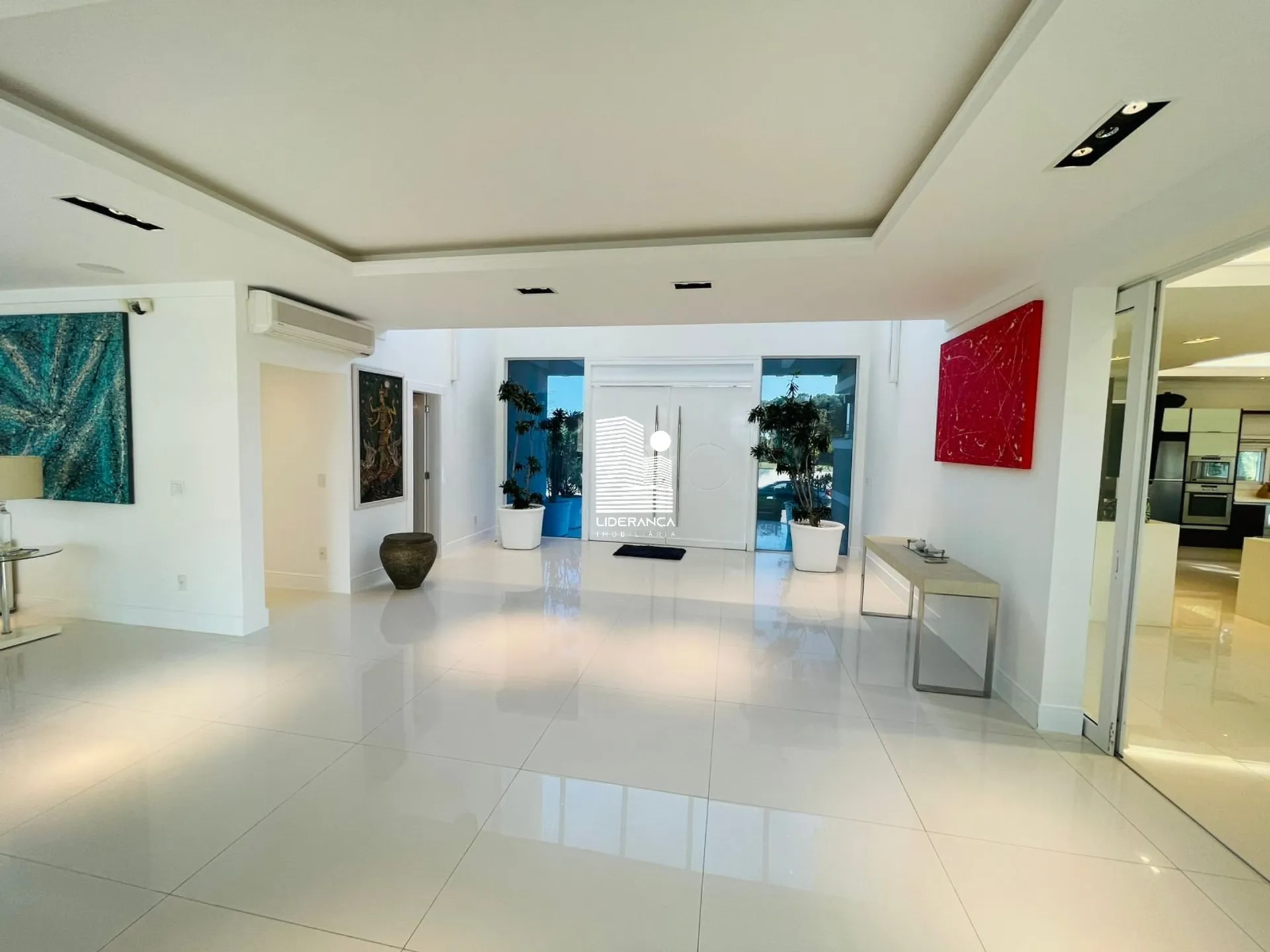 Casa mobiliada com 9 dormitórios e jardim privativo — photo 101