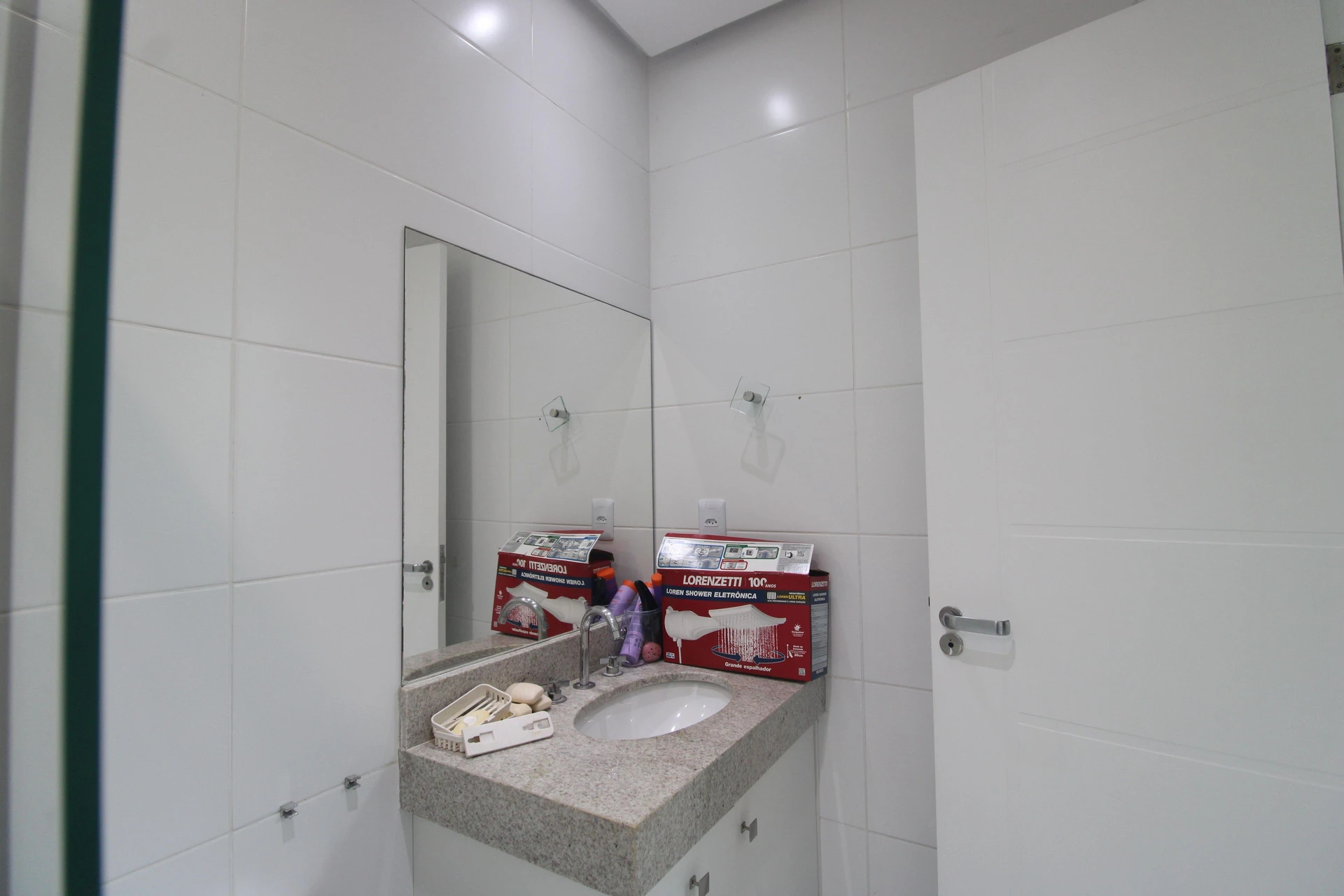 Casa mobiliada com 3 suítes e cozinha aberta com fogão a gás — photo 37