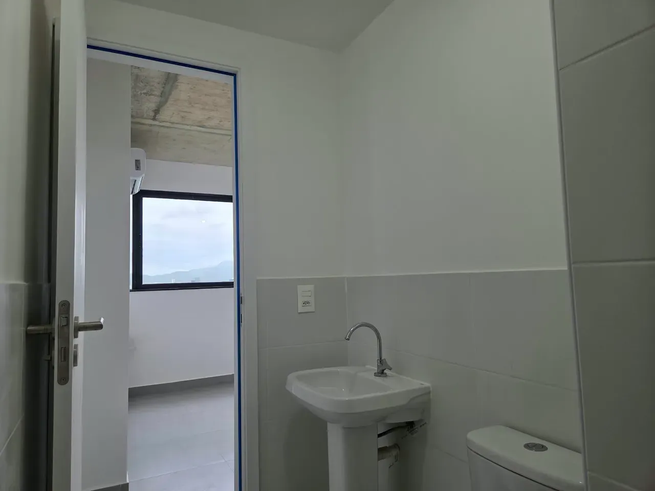 Home office in a 2-bedroom apartment, 56 m² — photo 30