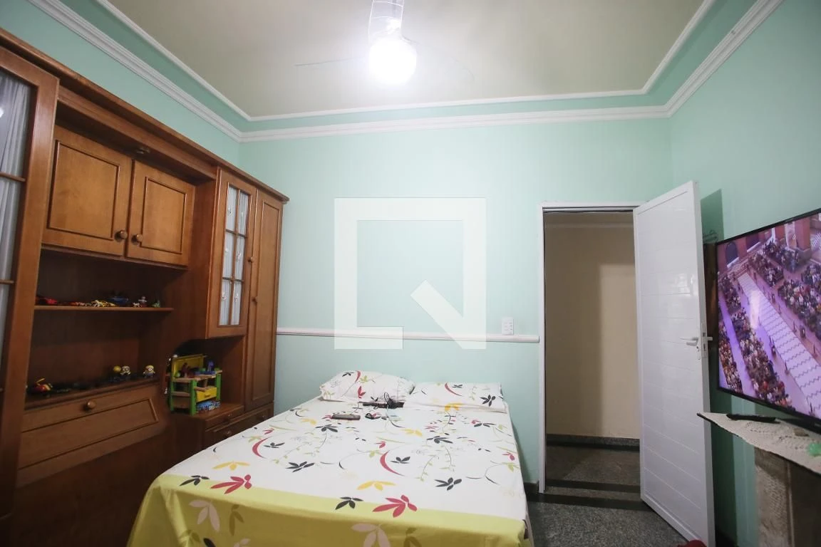 5-bedroom house with a bathtub in Rio de Janeiro — photo 19